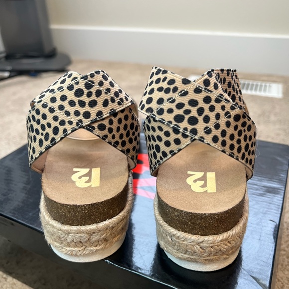 SOLD - Picture 4 of 6